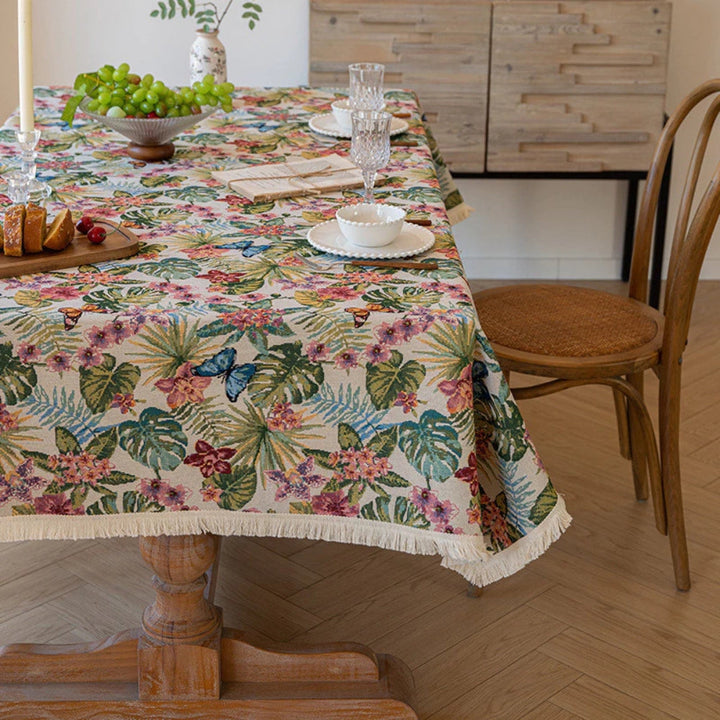 Lisslune | Ornate Floral Linen Tablecloth