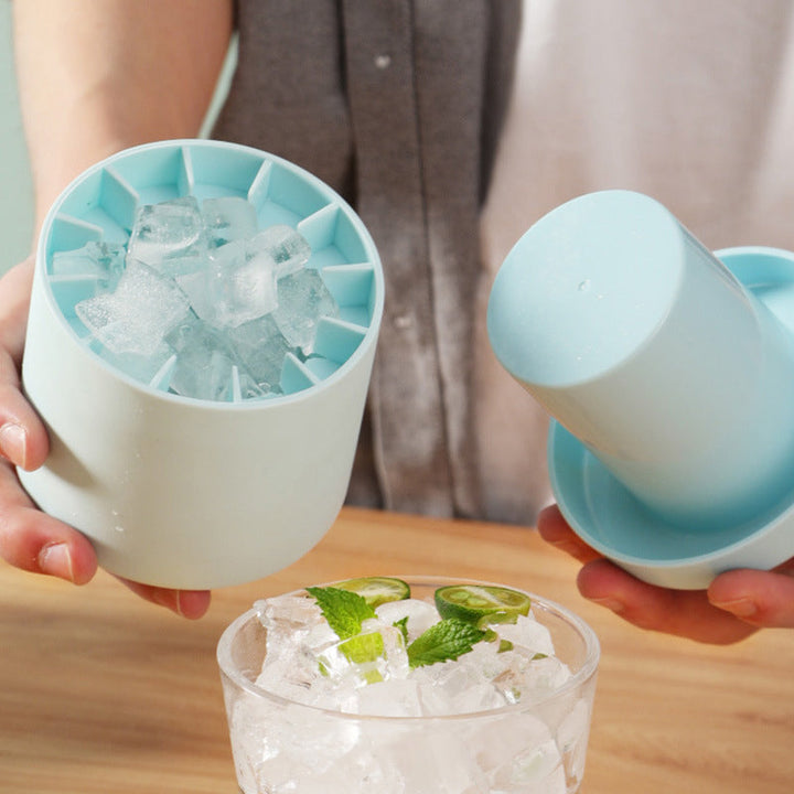 Lisslune | Cylindrical Ice Cube Mold made of Silicone