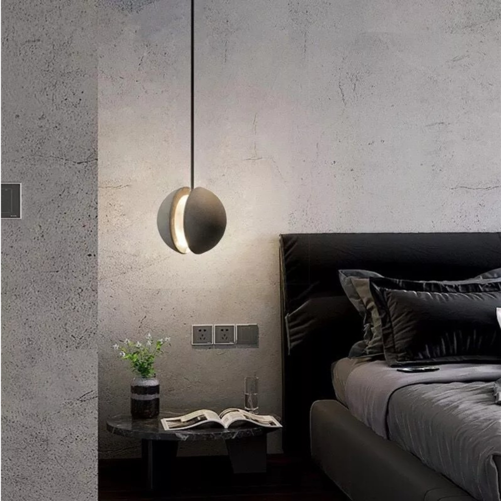 Lisslune | UrbanLume Industrial Bedlight Crown