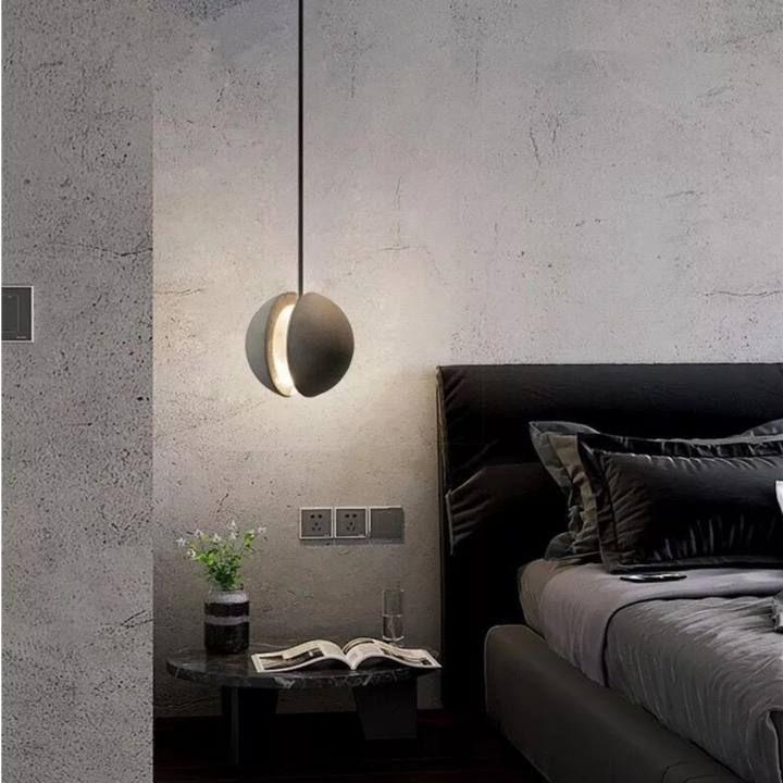 Lisslune | UrbanLume Industrial Bedlight Crown
