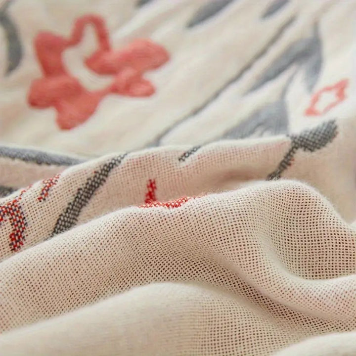 Lisslune | Versailles-Inspired Reversible Floral Blanket