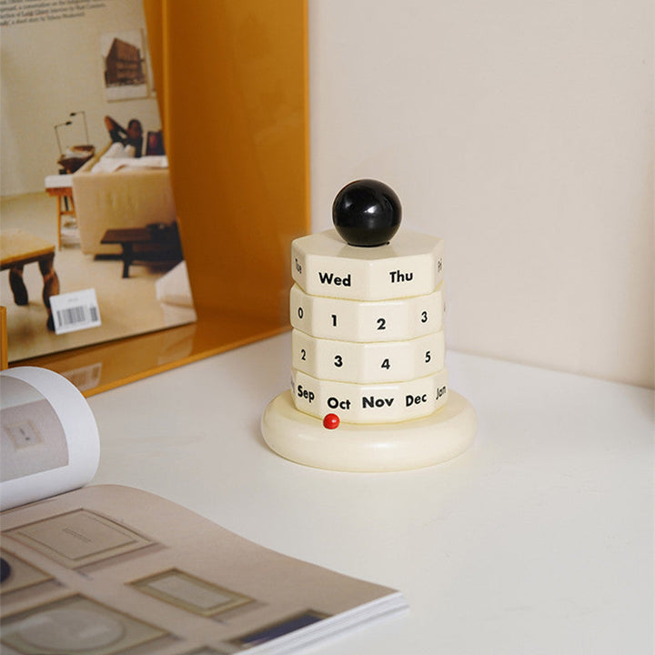Lisslune | Wooden Creative Perpetual Calendar