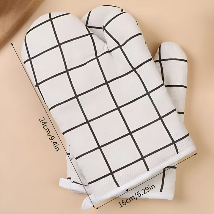 Lisslune | Heatproof Grid Pattern Kitchen Mitts