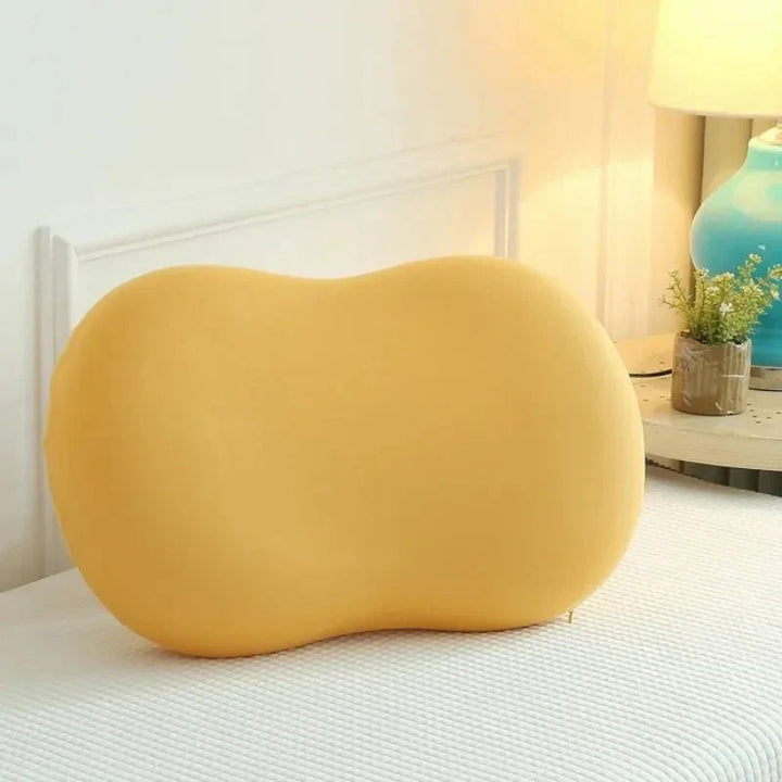 Lisslune | Ergonomic pillow with soft, colorful shape for comfort and relaxation