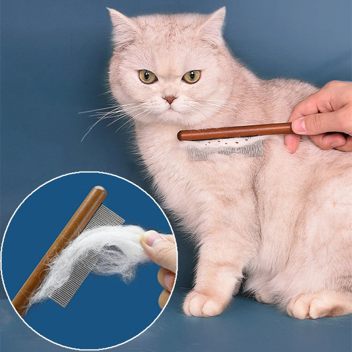 Lisslune | Three Cat Scraper