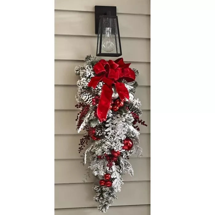 Lisslune | The Cordless Prelit Red And White Holiday Trim