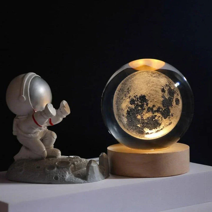 Lisslune | 3D Engraved Crystal Sphere - Celestia