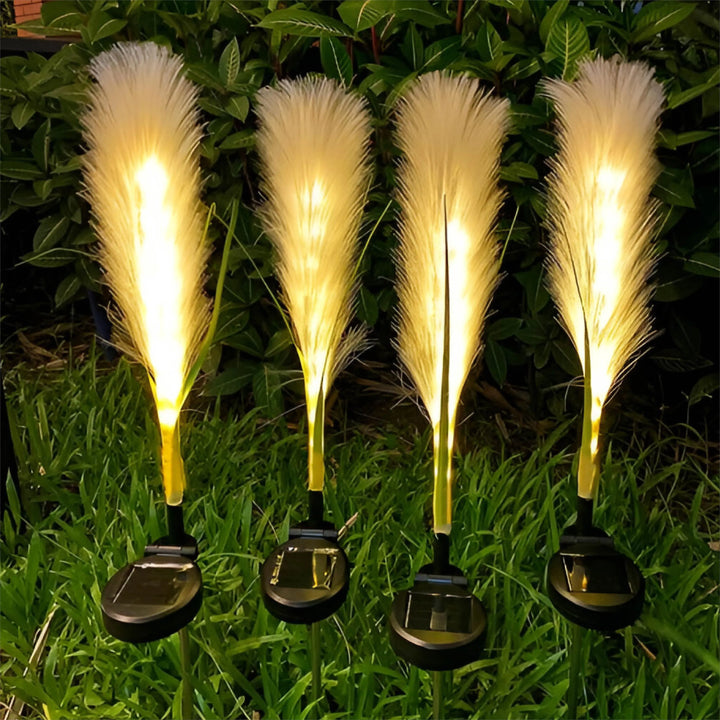 Lisslune | EcoGlo – Sustainable Solar Reed Lamp