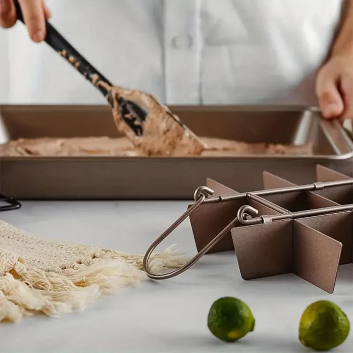 Lisslune | Non-Stick Brownie Pan with 18 Dividers Aluminum Bakeware