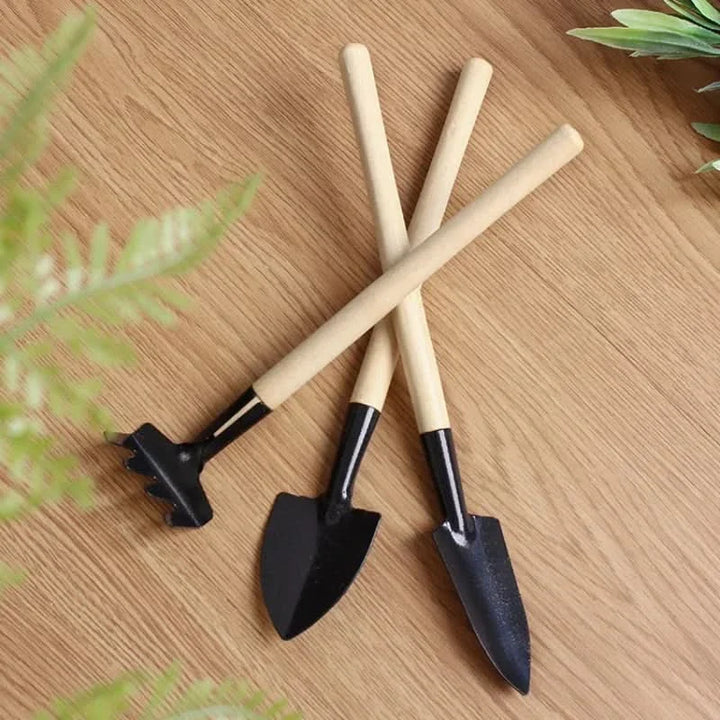 Lisslune | Lushio - Essential Mini Garden Tools