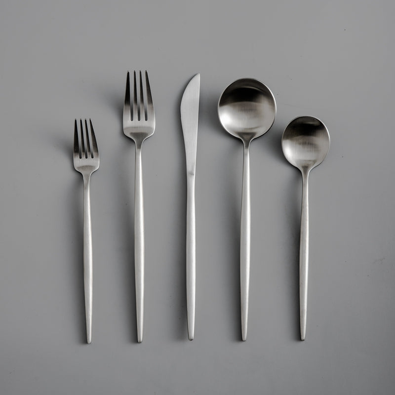 Lisslune | Minimalist Flatware Set – 20-Piece Titanium-Coated Stainless Steel Cutlery | Modern Matte Finish for Elegant Dining