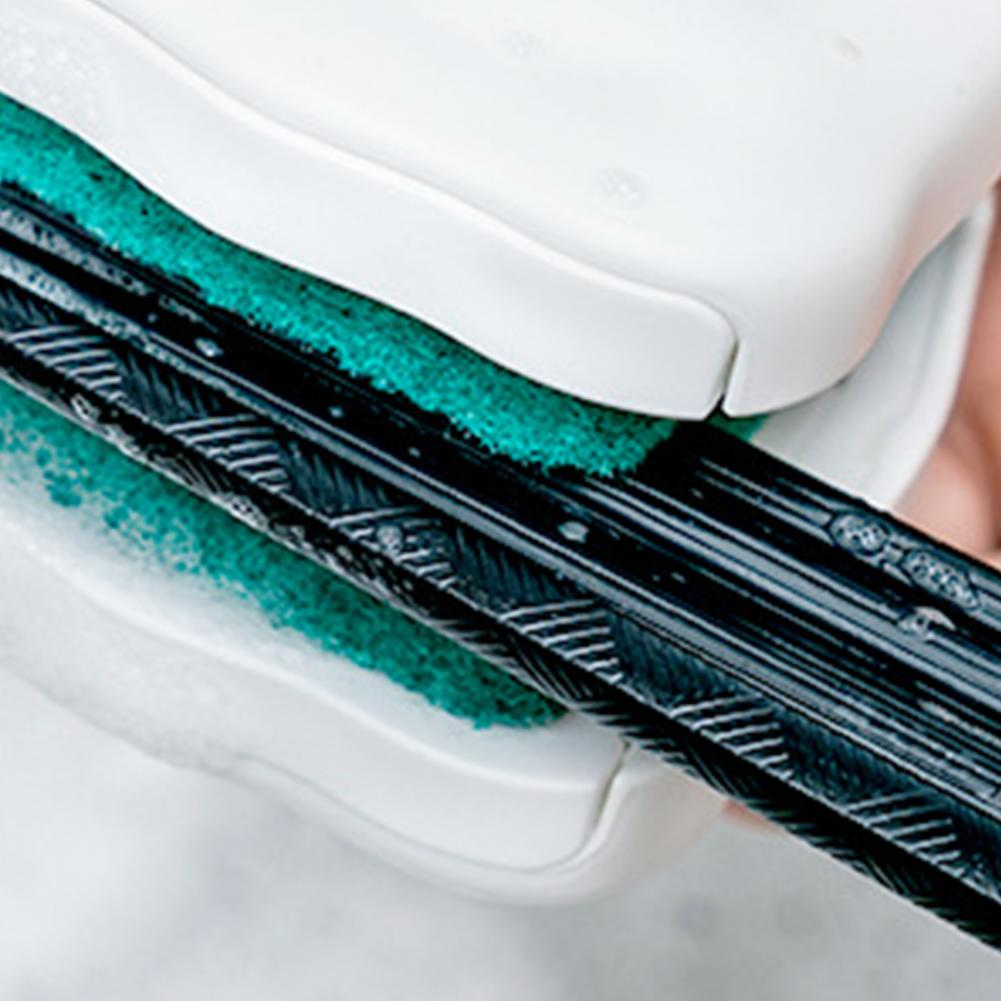 Lisslune | Two-Sided Kitchen Knife Cleaning Brush