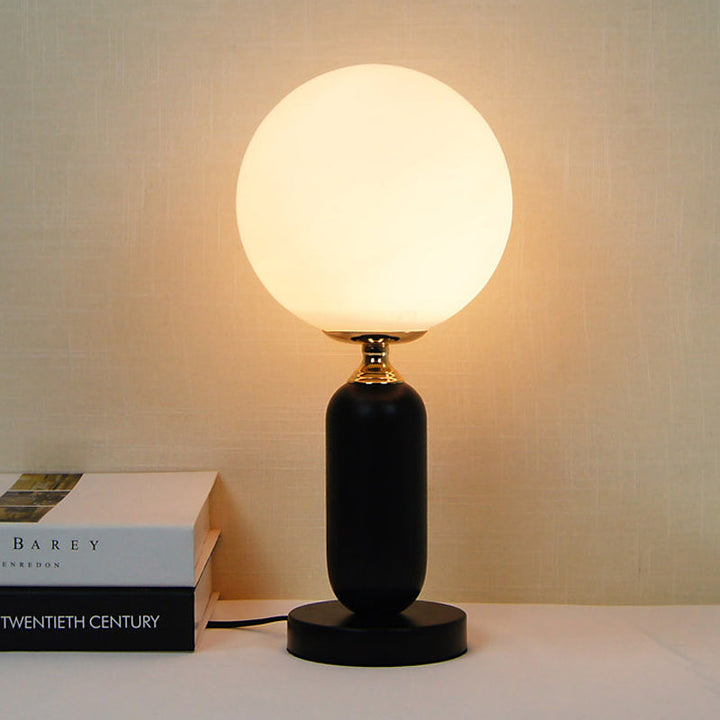 Lisslune | Vireon – Slim black reading lamp