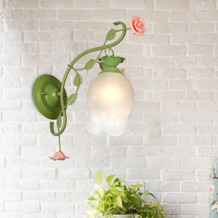 Skørter | Scalloped Bedroom Wall Light Korean Flower Metal 1 Light Green Wall Mount Lighting