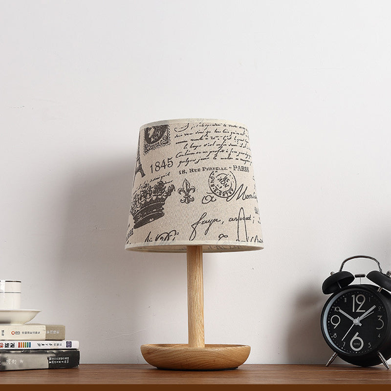 Lisslune | Taperra – Modern Reading Lamp with Wood Touch
