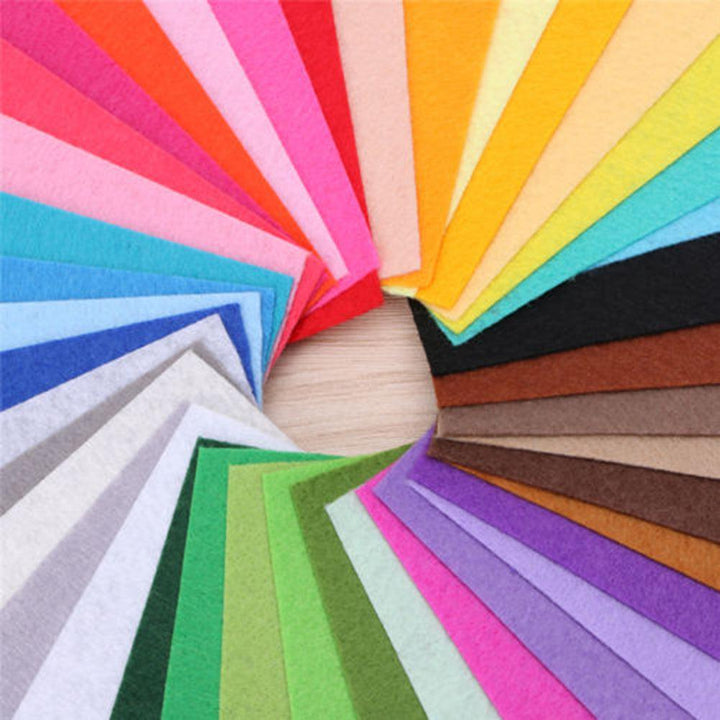 Lisslune | Colorful 40-piece fleece felt crafting set for creative DIY projects