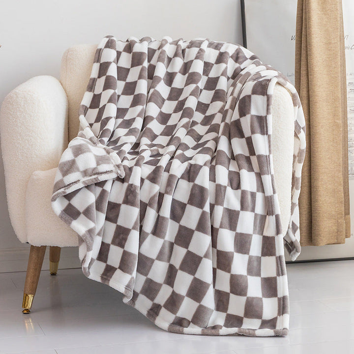 Lisslune | Stylish blanket in checkered pattern for your home
