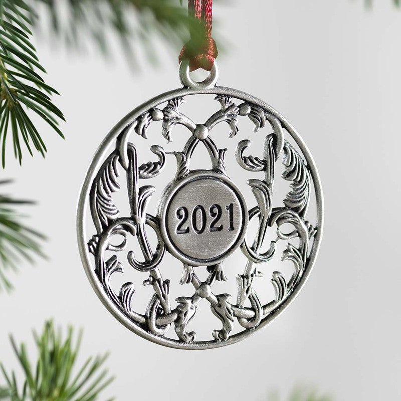 Lisslune | Solid Tin Christmas Decoration