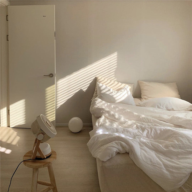 Rynx Two-Color Aesthetic Bedding Set