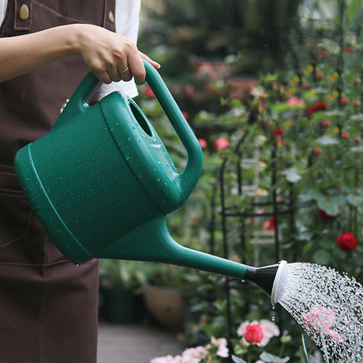Lisslune | Large-volume watering can with long spout – plastic for garden care