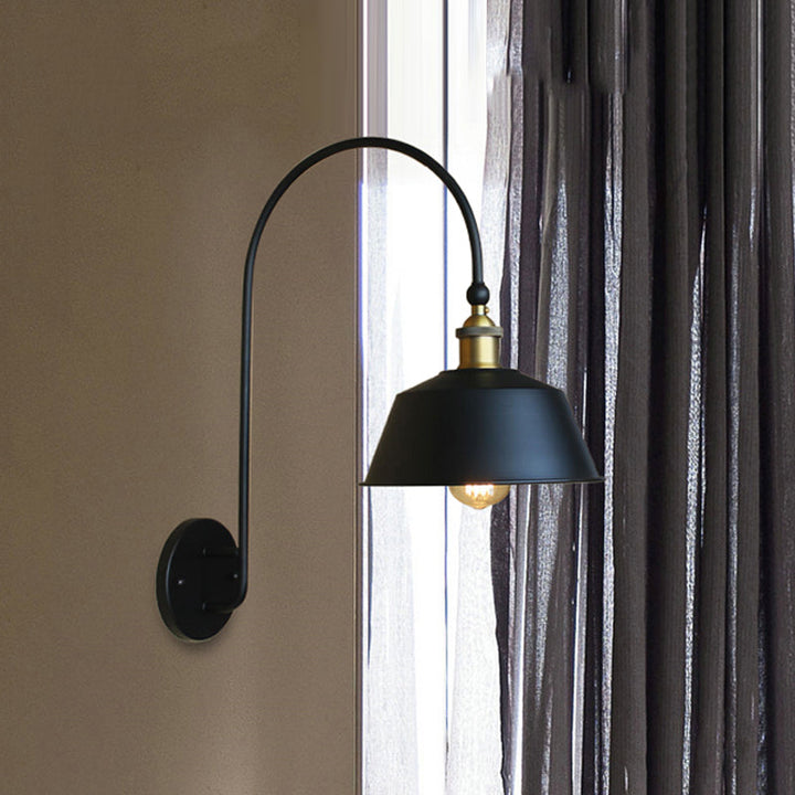 Skørter | Retro style barn/tapered shadow wall lamp 10"/14" B 1 light metal wall lighting with curved arm in black
