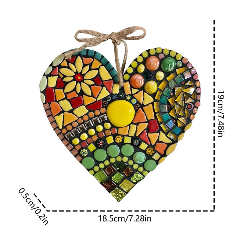 Lisslune | Large Garden Mosaic Heart Decoration