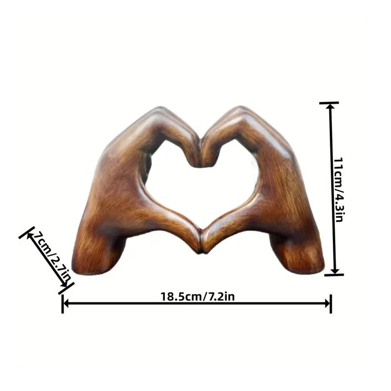 Lisslune | Handcrafted Heart Statue
