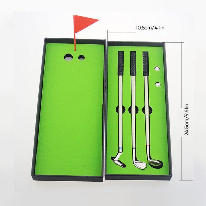 Lisslune | Golf gift with putting green