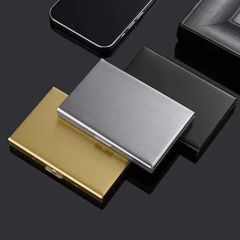 Lisslune | Ultral thin card case with theft and demagnetization protection
