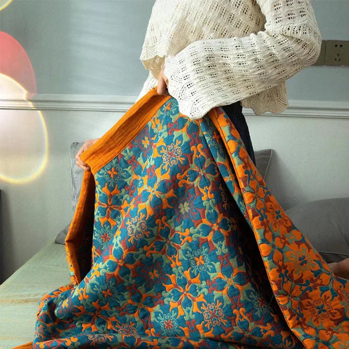 Lisslune | & Blue Pattern Six-layer Cotton Quilt - TerraLoom