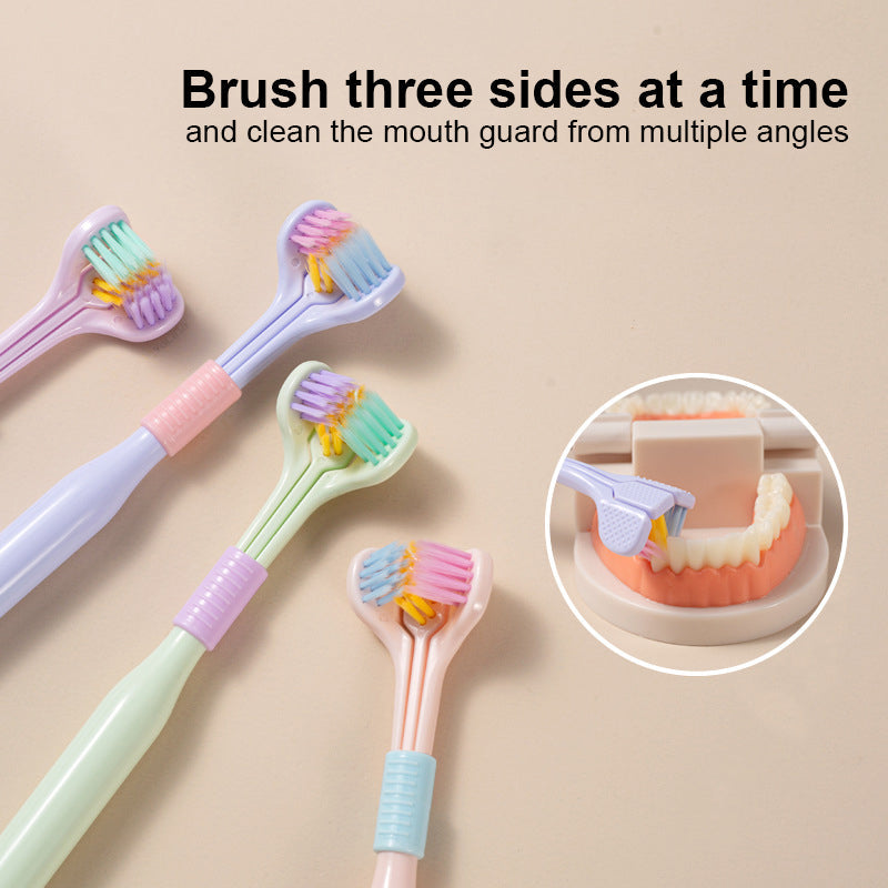 Lisslune | Three-sided toothbrush