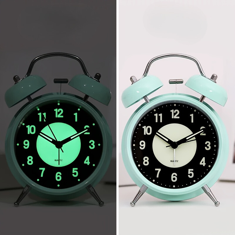 Lisslune | LuminousTime - Elegant Metal Alarm Clock with Gentle Lighting for Peaceful Mornings and Nights
