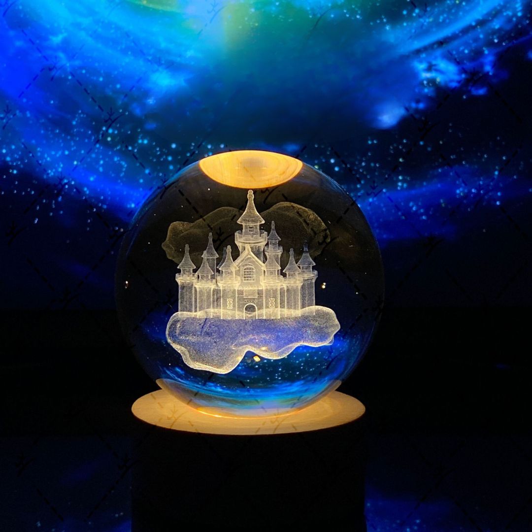 Lisslune | Glowing Moon Crystal Ball