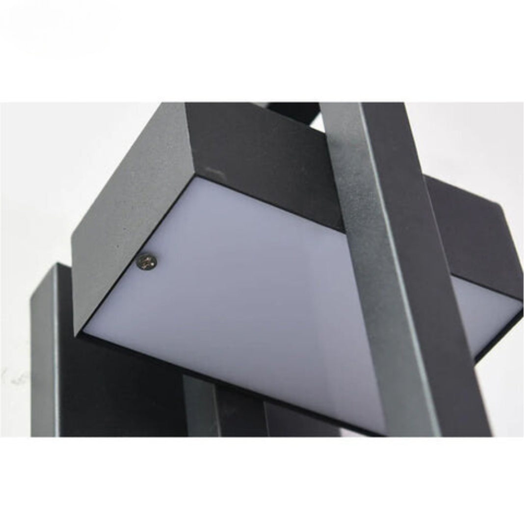 Lisslune | SunGlow modern solar garden lamp