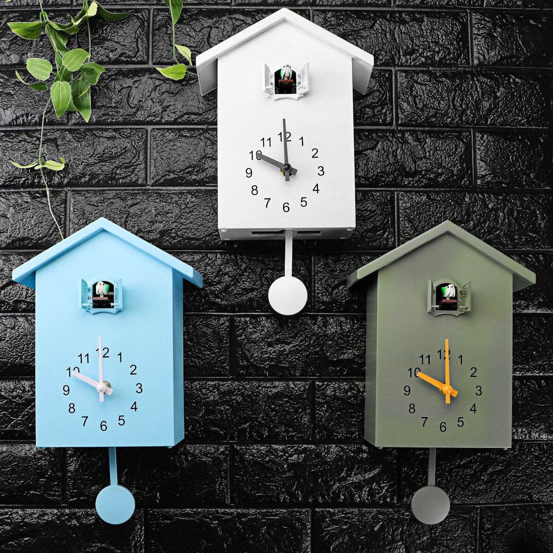 Lisslune | Cheerful Ticks Cuckoo Clock – Traditional Wall Clock with Authentic Cuckoo Sound