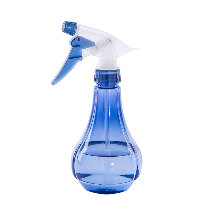 Lisslune | Adjustable spray bottle with ergonomic grip for easy handling and versatile use