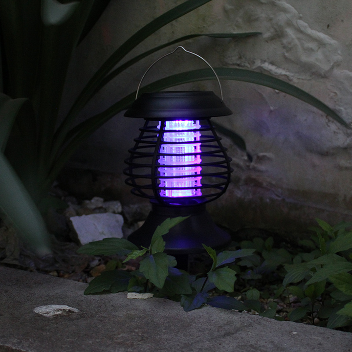 Lisslune | Solar Insect Defense Lamp with LED Light – Effective Mosquito Control for the Garden