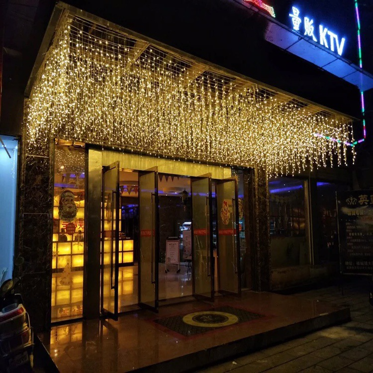 Lisslune | LED Starry Sky Icicle Light String – Decorative Light Curtains for Christmas and Garden