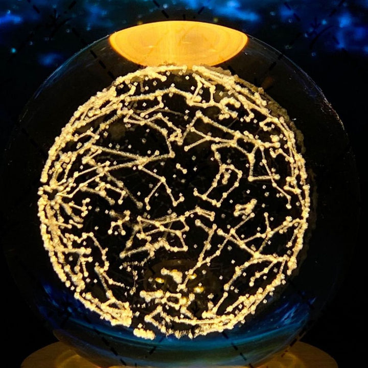 Lisslune | Glowing Moon Crystal Ball