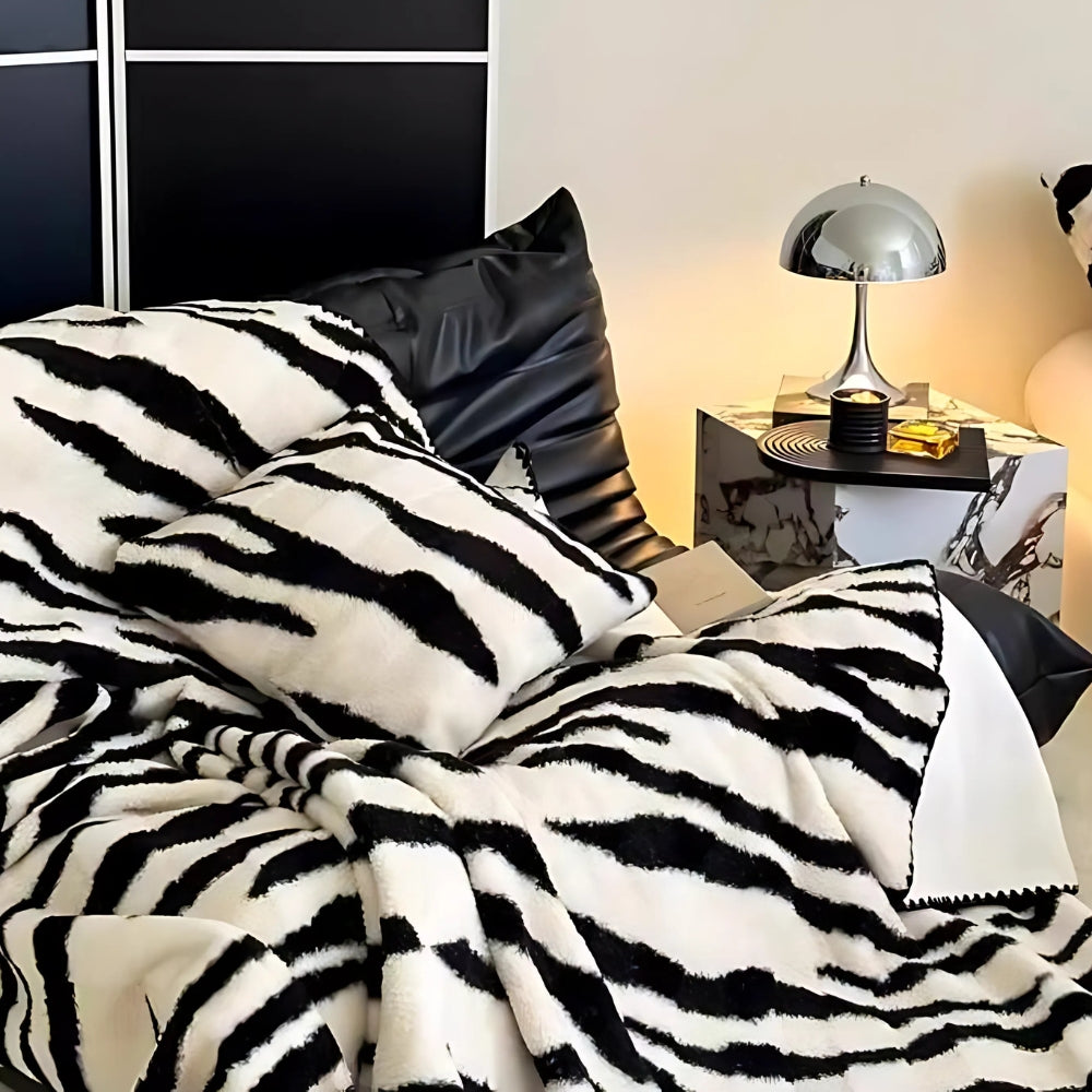 Lisslune | Zebra Print Luxe Synthetic Fur Blanket