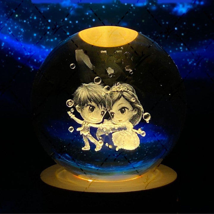 Lisslune | Glowing Moon Crystal Ball