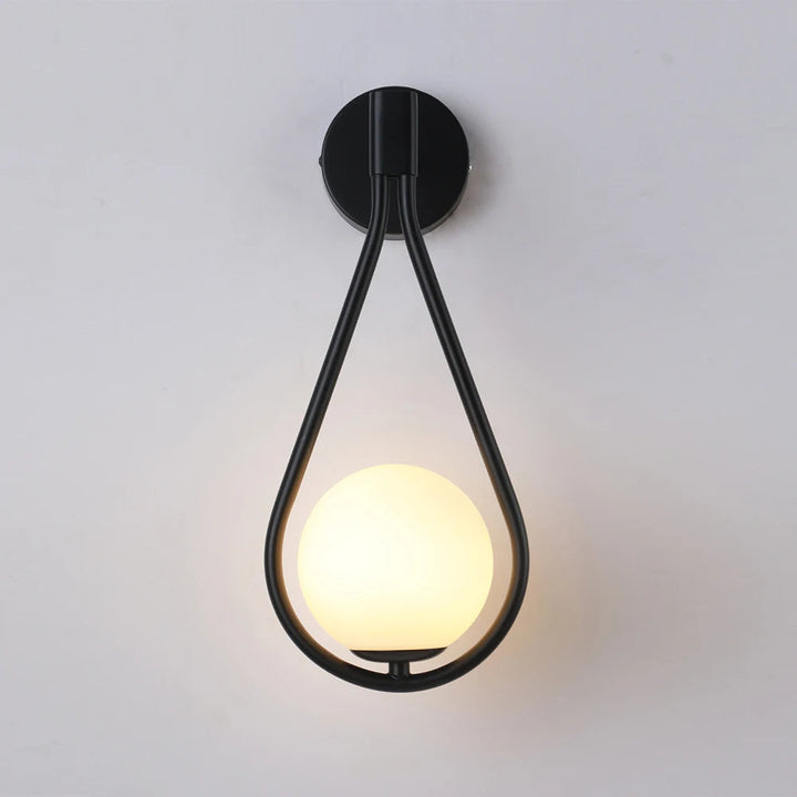 Lisslune | Light - Wall lamp from the middle of the century