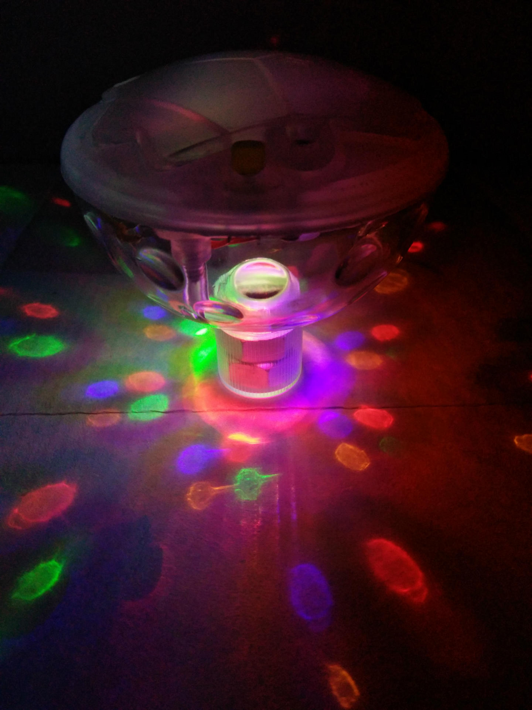 Lisslune | LED Floating Bathtub Lamp – Waterproof Underwater Light for Bath, Pool, and Party