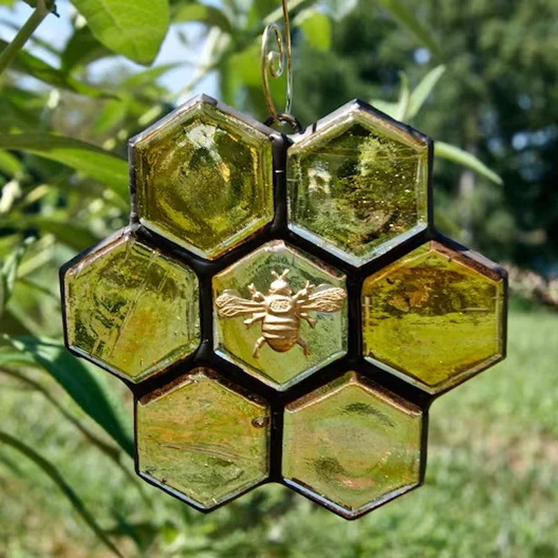 Lisslune | Bee ornament or sun catcher made of stained glass