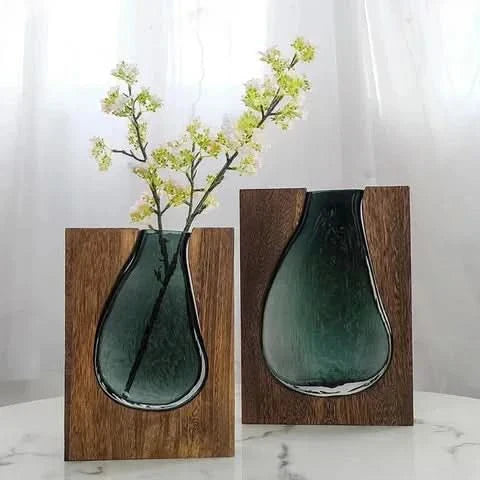Lisslune | Scandinavian Glass Vase with Wooden Accent for Modern Interiors