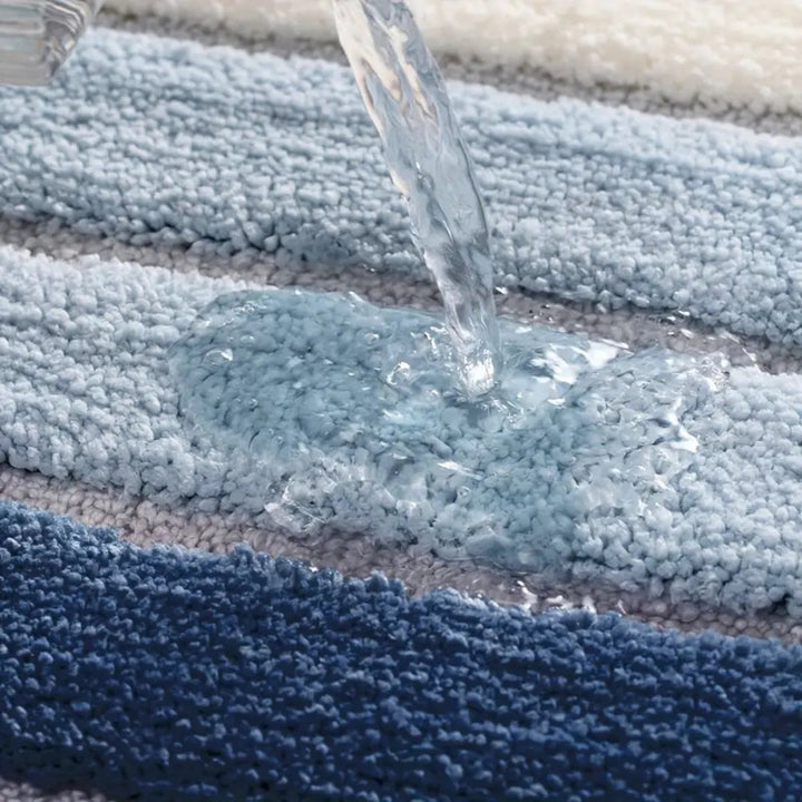 Lisslune | Lumiere Striped Absorbent Bath Mat