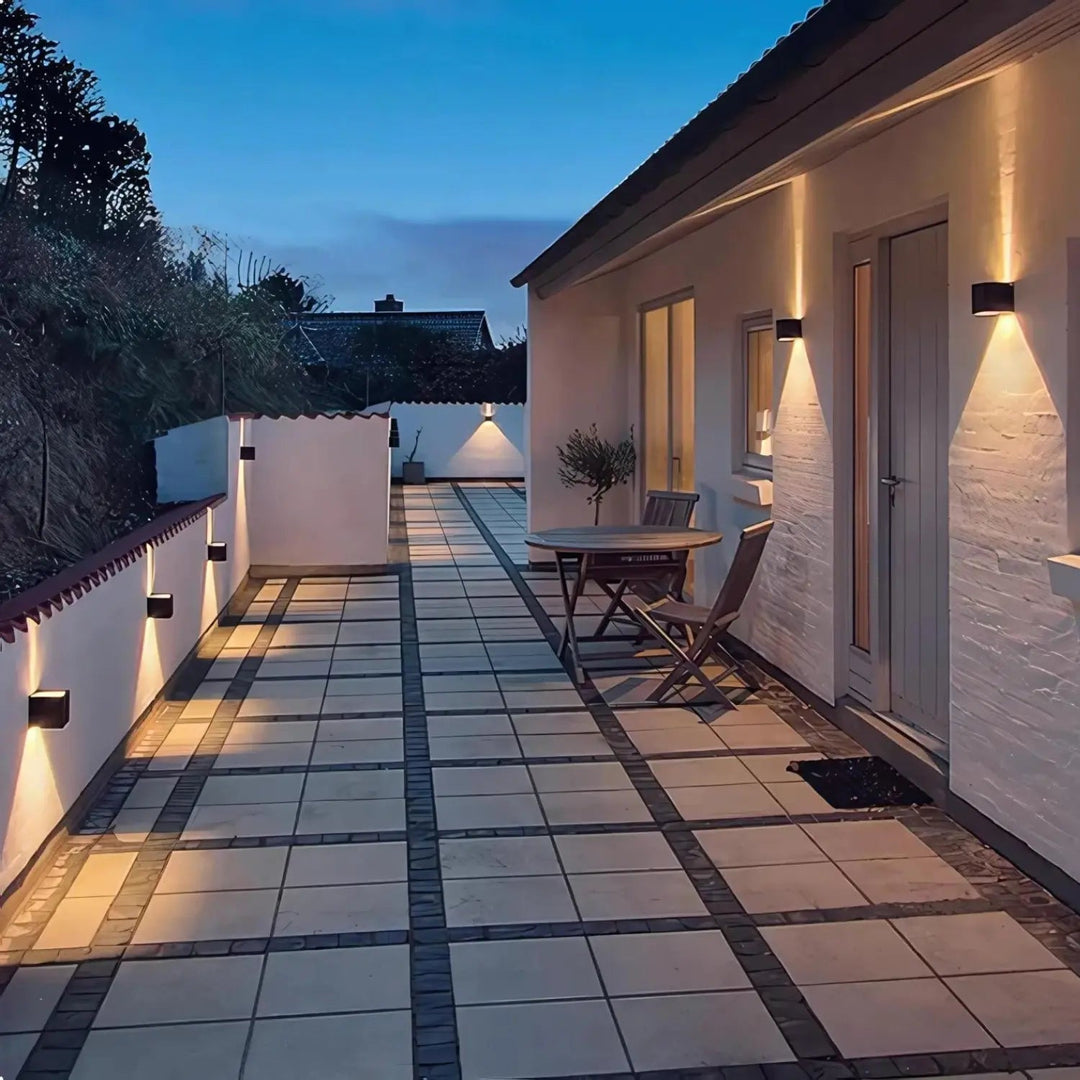 Lisslune | AuraLuxe - Hana Glow for Refined Interiors