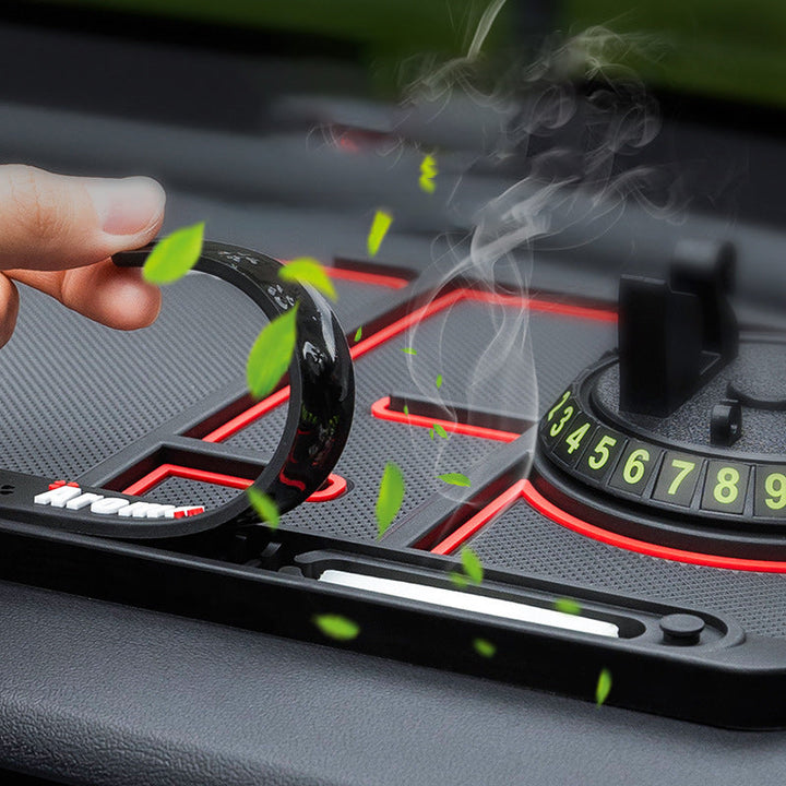Lisslune | 4-in-1 non-slip phone pad for cars