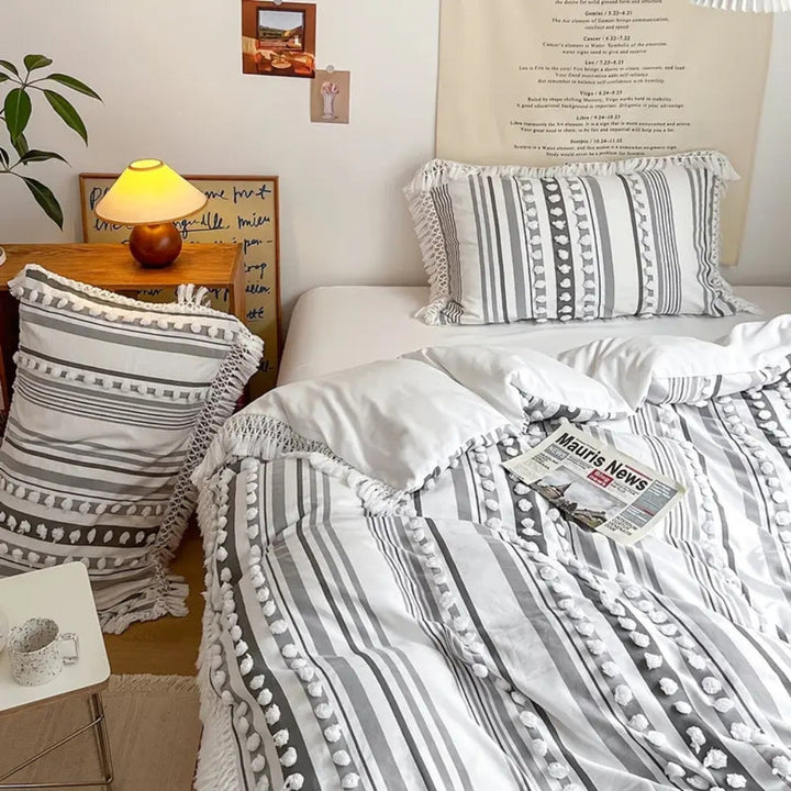 Lisslune | Soft Stripe and Tassel Duvet Set | 3pcs