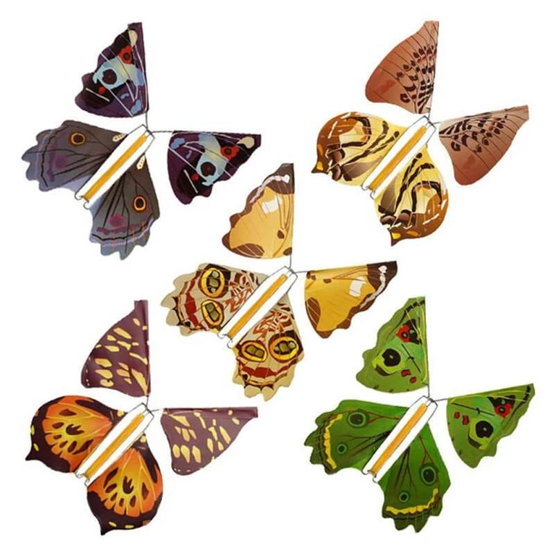 Lisslune | Magical flying butterflies
